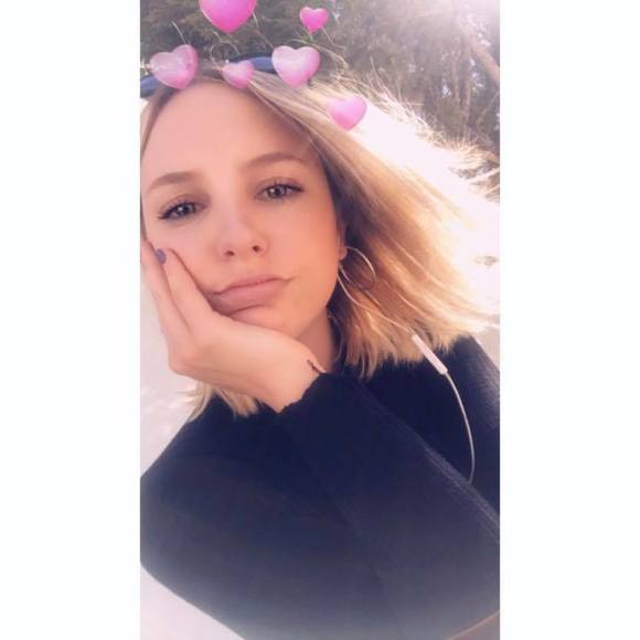 Meet your Posher, Kalia - Picture 1 of 1